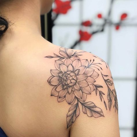 101 Best Black Dahlia Tattoo Ideas That Will Blow Your Mind! 14 Outsons Black Dahlia Tattoo, Dahlia Flower Tattoos, Dahlia Tattoo, Flower Shoulder Tattoo, Flower Tattoo Meanings, Cute Tats, Beautiful Flower Tattoos, Shoulder Arm Tattoos, Flower Tattoo Shoulder