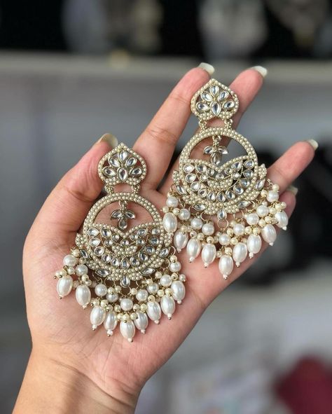 Varsha Ethnic Earrings ❤️ ₹499/- Free Shipping In India Dm us for orders Desi Things, Desi Jewelry, Indian Wedding Jewelry Sets, Classy Quotes, Ethnic Wedding, Pretty Jewelry Necklaces, Fancy Jewellery Designs, Indian Jewelry Sets, Fancy Earrings