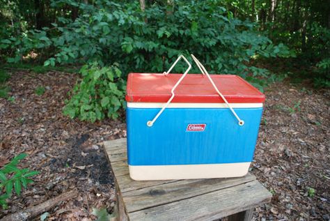 Vintage COLEMAN COOLER Metal handles Red White and Blue Camping Picnic Hunting Beach Home Decor Vintage Coleman Cooler, Coleman Cooler, Vintage Coleman, Yankee Doodle, Picnic Decorations, Beach Home Decor, Locking Mechanism, Camping Picnic, Beach Home