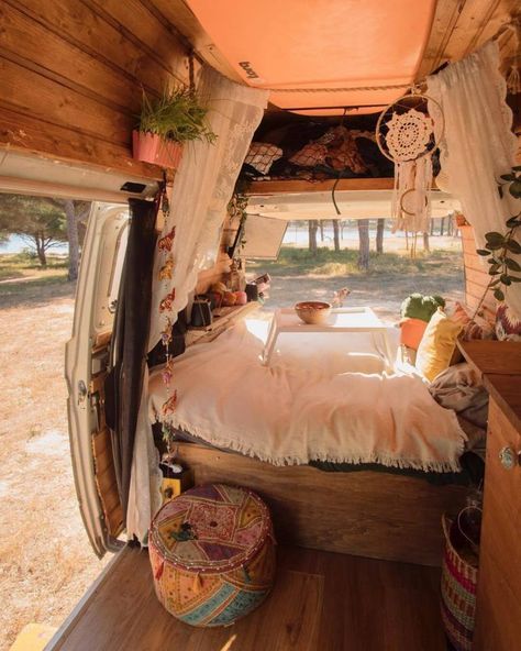 Van Life Aesthetic, Van Kitchen, Extra Space Storage, Camper Van Life, Interior Boho, Kombi Home, Van Life Diy, Living On The Road, Campervan Interior