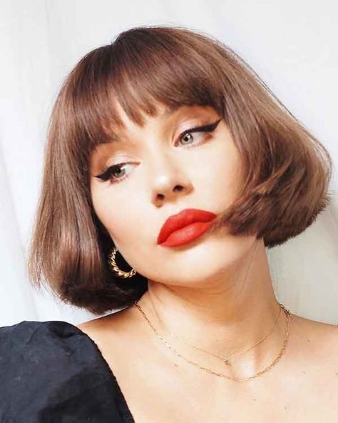 Gabie Godfrey, Cheek Length Bob, French Cut Hair, Bob Cut With Bangs, French Bob With Bangs, Haircut Square, Haircuts 2025, Retro Bob, Taylor Lashae