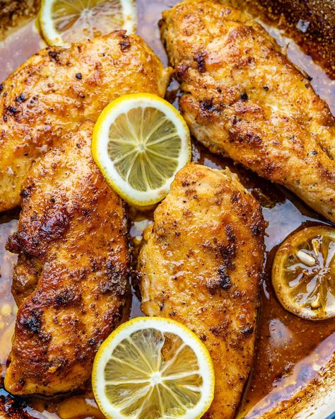 One Pan Baked Lemon Pepper Chicken Clean Food Crush, Clean Food Crush Recipes Dinners, Lemon Pepper Chicken Recipes, Lemon Chicken Recipe Baked, Lemon Pepper Baked Chicken, Lemon Pepper Chicken Breast Recipe, Garlic Pepper Chicken, Lemon Baked Chicken, Pan Baked Chicken