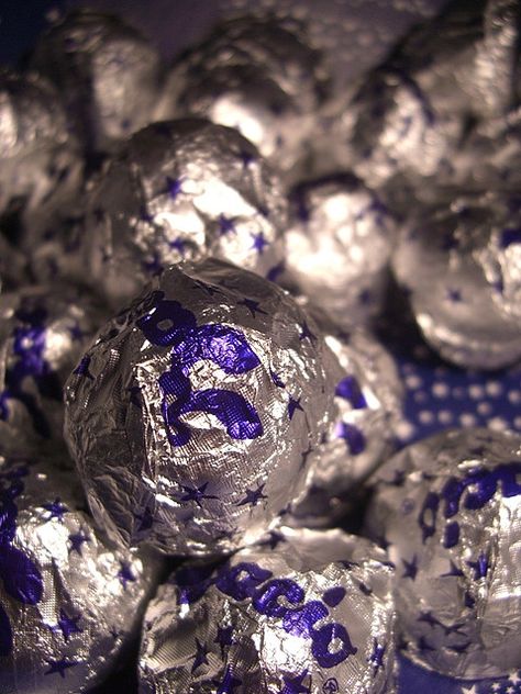 BACI PERUGINA by Mount Fuji ., via Flickr Wedding Blue And Silver, Baci Chocolate, John Q, Candy Sweet, Wedding Blue, Candy Chocolate, Mount Fuji, Sweet Candy, G K