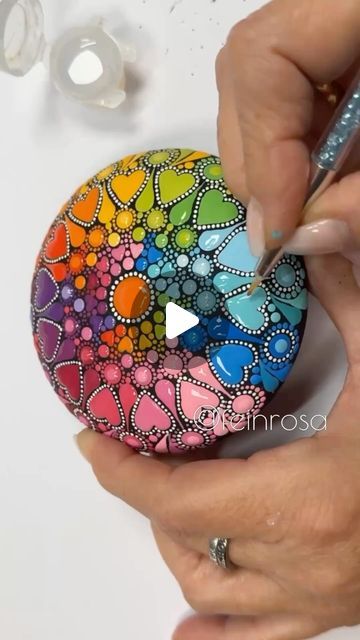 Mandala Dotting, Mandala Painted Rocks, Mandala Dots, Dot Art, Dot Painting, Dots Art, Painted Rocks, Dots, Art