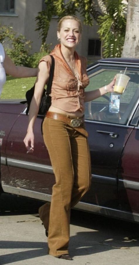 Brittany Murphy, 00s Fashion, 2000s Outfits, Winona Ryder, 90s Outfit, 2000s Fashion Outfits, 2000s Fashion, Look At You, Mode Inspiration