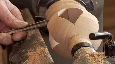 Use this inside-out turning techniques to create your next woodworking project. Simple Woodworking Projects, Working With Wood, Diy Beginner, Woodworking Lathe, Wood Turning Lathe, Lathe Projects, Woodworking Classes, Cnc Wood, Learn Woodworking