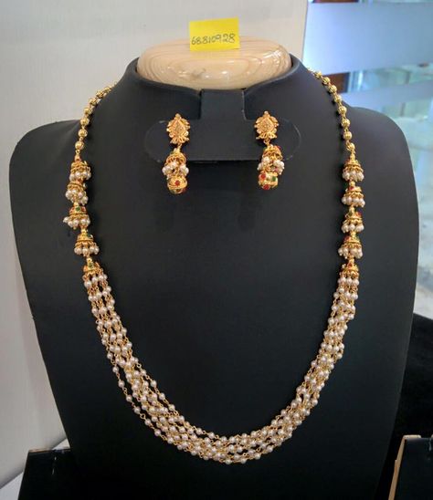 Multi Layer Pearl Necklace Designs, Layered Pearl Necklace Designs Layered Pearl And Gold Necklaces, Multi Layer Pearl Necklace, Rice Pearl Necklace Design, Pearl Necklace Designs Simple, India Necklaces, Latest Pearl Necklace Designs, Necklaces Pearl, Gold Pearl Jewelry, Layered Pearl Necklace