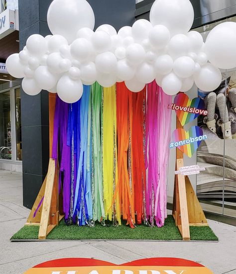 Lgbtq Party Ideas, Pride Photobooth Ideas, Pride Party Decorations Decorating Ideas, Pride Decorations Party, Pride Photo Backdrop, Pride Celebration Ideas, Pride Party Decorations Diy, Pride Festival Decorations, Pride Celebration Ideas At Work