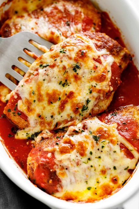 Low Carb Chicken Parmesan (Keto) - Cafe Delites Low Carb Baked Chicken, Baked Chicken Parmesan Recipe, Keto Chicken Parmesan, Chicken Parmesan Recipe Baked, Low Carb Chicken Parmesan, Chicken Shawarma Recipe, Chicken Parmesan Recipe, Recipe Low Carb, Low Carb Low Fat Recipes