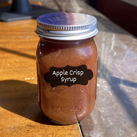 Apple Crisp Syrup, Starbucks Apple Crisp Macchiato, Apple Crisp Oatmilk Macchiato, Apple Crisp Macchiato, Speciality Coffee Recipes, Instant Coffee Recipes, Homemade Apple Crisp, Vegan Apple Crisp, Apple Brown Sugar