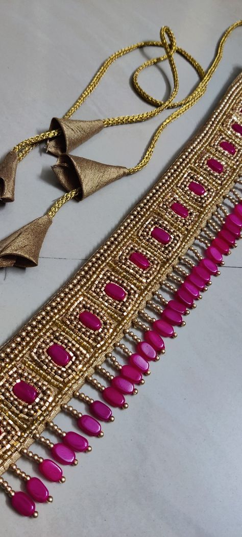 Aari Waist Belt For Saree, Saree Belt Designs Work, Simple Aari Hip Belt Design, Hip Belt Designs For Saree, Blouse Hand Designs With Beads, Aari Jewellery Designs, Aari Work Jewellery Design, Hip Belt For Saree Aari Work, Aari Work Blouse Tassels Designs