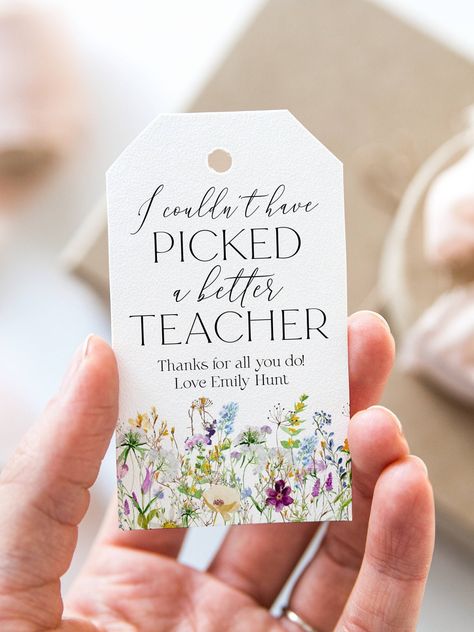 Teacher Appreciation Quotes Flower, Teacher Appreciation Flower Tags, Flower Teacher Appreciation Gifts, Teacher Appreciation Flowers, Editable Flowers, Teacher Appreciation Tags, Teacher Appreciation Week Ideas, Happy Classroom, Appreciation Week Ideas