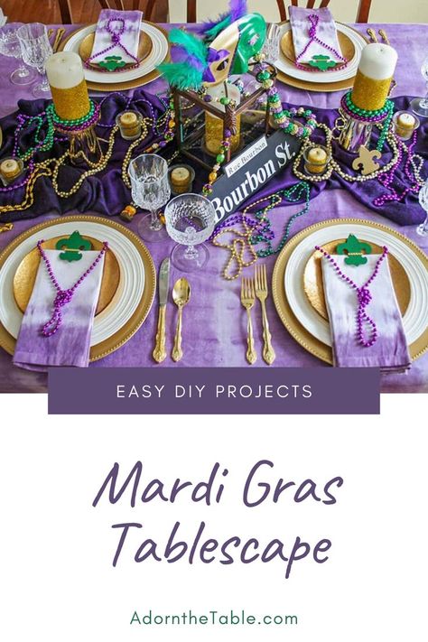 Diy Mardi Gras Decorations, Grad Party Decor Ideas, Mardi Gras Tablescape, Mardi Gras Dinner Party, Mardi Gras Dinner, Mardi Gras 2023, Mardi Gras Party Ideas, Mardi Gras Birthday, Mardi Gras Party Decorations