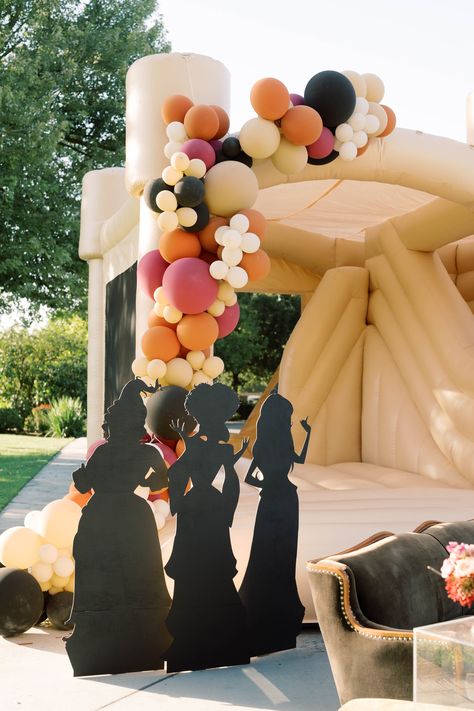 A BUNCH OF HOCUS POCUS Hocus Pocus Bday Party, Halloween Party Hocus Pocus Theme, Hocus Pocus Balloons, Hocus Pocus Balloon Arch, Hocus Pocus Balloon Garland, Hocus Pocus Birthday Party Kids, Hocus Pocus Themed Decor, Hocus Pocus Outdoor Decorations, Hocus Pocus Backdrop