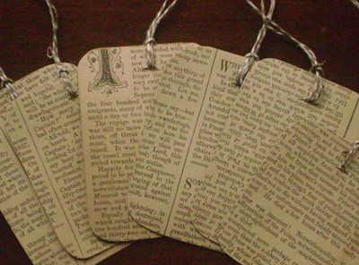 Tea For Joy: Top Ten things to do with old books - Gift Tags Diy Old Books, Diy Paper Butterfly, Old License Plates, Old Book Crafts, Recycled Books, Butterfly Ornaments, Book Page Crafts, Upcycle Books, Music Paper