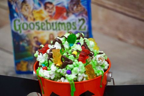 Fun Halloween Party Ideas, Halloween Movie Night Party, Movie Night Party Ideas, Goosebumps Party, Night Party Ideas, Goosebumps 2, Party Ideas Halloween, Halloween Themed Birthday Party, Hocus Pocus Party