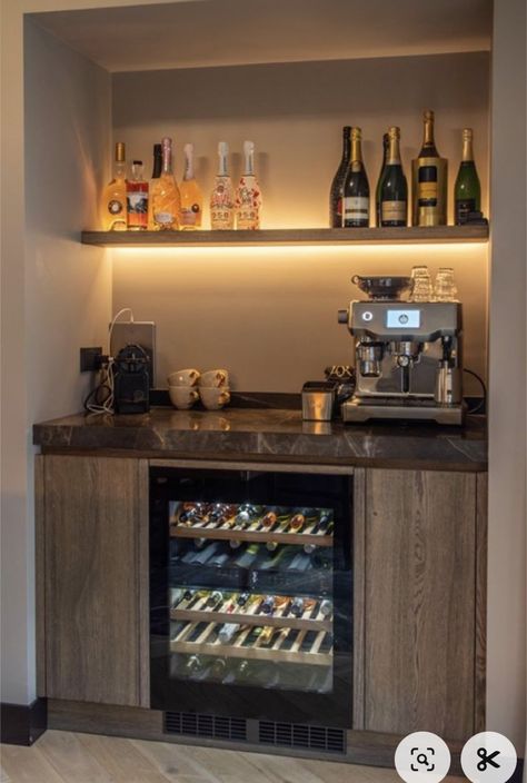 Corner Bar Ideas For Home, Corner Bar Ideas, Bar In Living Room, Small Bars For Home, Home Bar Cabinet, Modern Home Bar, Home Bar Rooms, Corner Bar, Home Coffee Stations