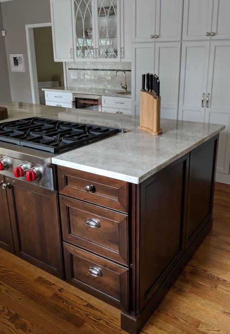 Stovetop On Island Counter Tops, Stove Top In Island, Kitchen With Island Stove, Cooktop In Island, Kitchen Island With Cooktop, Porter House, Island With Stove, Kitchen Island With Stove, Island Cooktop