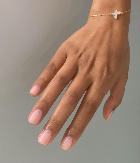 Minimal Manicure, Nail Nude, Uñas Ideas, Minimal Nails, Cute Gel Nails, Neutral Nails, Girls Nails, Minimalist Nails, Fire Nails