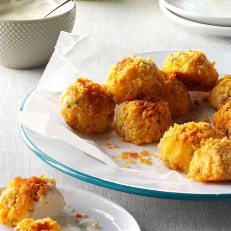 Bacon-Cheddar Potato Croquettes Potato Croquette Recipe, Croquettes Recipe, Cheddar Potatoes, Sweet Potatoe Bites, Potato Croquettes, Easter Snacks, Make Ahead Appetizers, Potato Bites, Leftover Mashed Potatoes