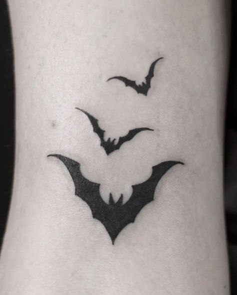 Thigh Tattoo Simple, Bats Tattoo, Bats Tattoo Design, Goth Tattoo, Mushroom Tattoos, Bat Tattoo, Mens Shoulder Tattoo, Moon Tattoo Designs, Stick N Poke Tattoo