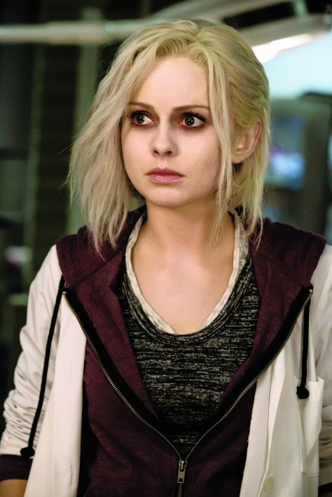 comic con, rose mciver, make up, izombie Izombie Tv Series, I Zombie, Rose Mciver, Rob Thomas, Costume Anime, Anime Halloween, Pilot Episode, Costume Women, Karen Gillan