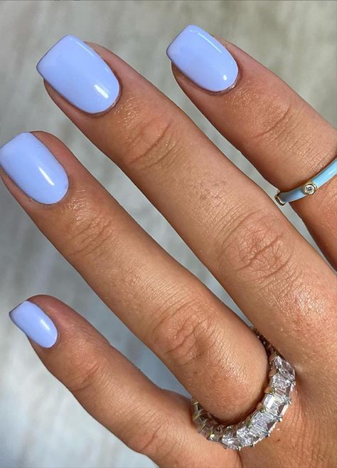 Short White Sns Nails, Solid Nail Color Ideas Square, One Color Square Nails, March Nails Ideas Square, Basic Spring Nails Short, Spring Nails Sns Dip, Short Square Nails Summer Colors, Cute Squoval Acrylic Nails, Short Acrylic Nails Square Simple Spring