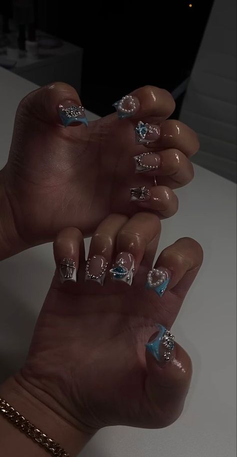 Girly Acrylic Nails Square, Blue Butterfly Nails Acrylics, Butterfly Square Nails, Short Nail Rhinestone Design, Plain Nails With Gems, Nails With Charms Short, Cute Natural Nail Designs, Medium Junk Nails, Nail With Charms