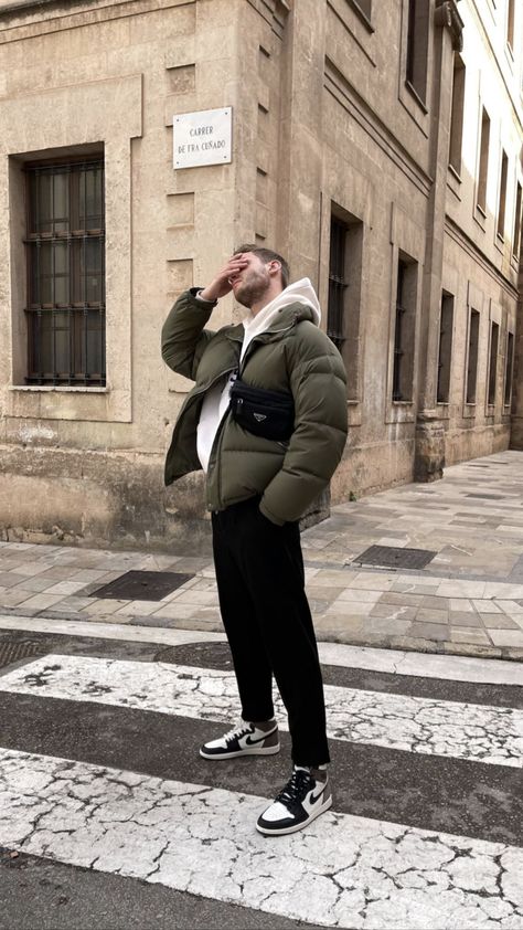 Outfits Quotes, Outfits Men Streetwear, Outfits Hombre, Street Style Outfits Men, Street Fashion Men Streetwear, Men Stylish Dress, Guys Clothing Styles, Mens Outfit Inspiration, Winter Outfits Men