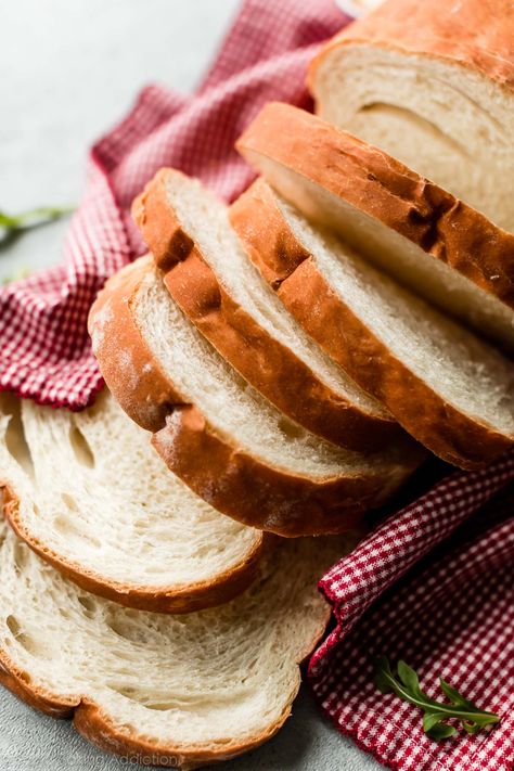 Sandwhich Bread, Homemade Sandwich Bread, Honey Oat Bread, Sandwich Bread Recipe, Bread Recipe Video, Cinnamon Swirl Bread, Homemade Sandwich, Sandwich Bread Recipes, Sally's Baking