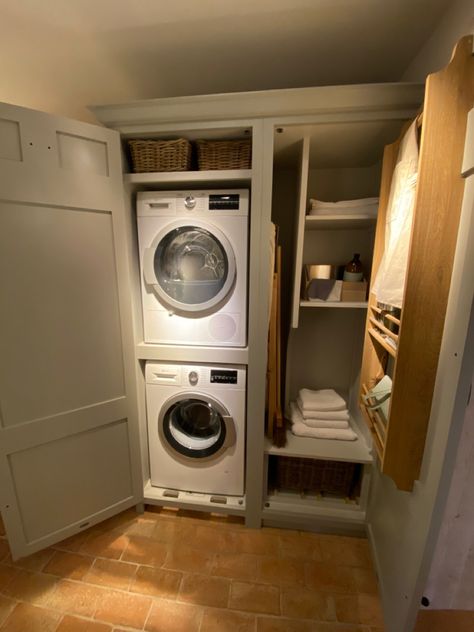 Washing Machine In Garage, Cupboard For Washing Machine And Dryer, Porch Utility Room Ideas, Utility Washing Machine Storage, Washing Machine Closet Ideas, Stacking Washing Machine And Dryer, Kitchen Utility Cupboard, Wardrobe Washing Machine, Washing Machine Cupboard Bathroom