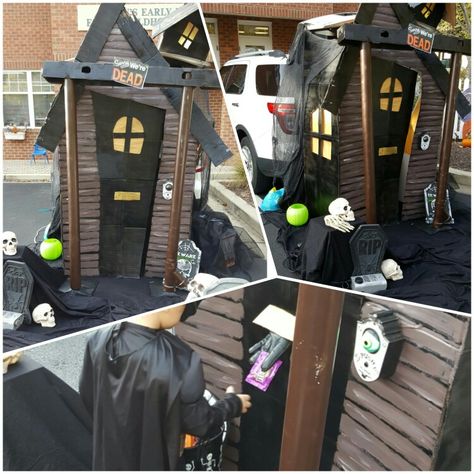 Trunk or Treat Haunted House with doorbell and mailslot for the butler to give candy :) Trunk Or Treat Haunted House, Camping Trunk Or Treat, Halloween Parade Float, Trunker Treat Ideas, Ghoul Gang, Holiday Crafts Gifts, Haunted House Decorations, Mail Slot, Halloween Witch Decorations