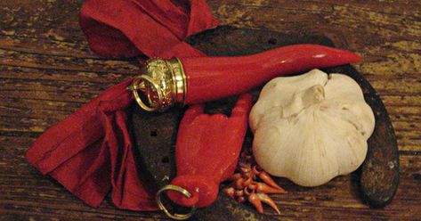 Herbal Education, Types Of Magic, Easy Spells, Traditional Witchcraft, Italian Aesthetic, Folk Magic, Alternative Healing, Magic Aesthetic, Witch Aesthetic