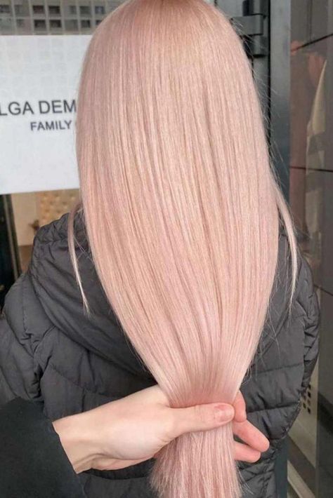 47 Breathtaking Rose Gold Hair Ideas You Will Fall In Love With Instantly Hair Color Ideas 2023, New Hair Color Ideas, Blue Brown Hair, Rose Gold Hair Brunette, Blond Rose, Rose Blonde, Peach Hair Colors, Pink Blonde Hair, Strawberry Blonde Hair Color