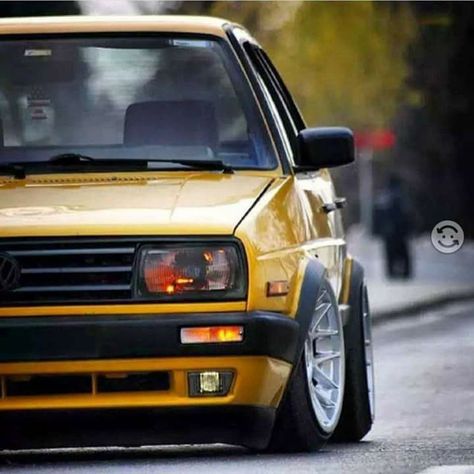 Scirocco Volkswagen, Jetta Mk1, Mk2 Golf, Vw R32, Volkswagen Golf Mk1, Carros Bmw, Vw Ideas, Vw Mk1, Volkswagen Scirocco