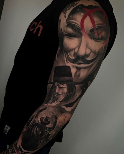 V For Vendetta Tattoo, Anonymous Tattoo, Vendetta Tattoo, Tattoo House, End Tattoo, V Tattoo, Movie Tattoo, Movie Tattoos, Mommy Tattoos