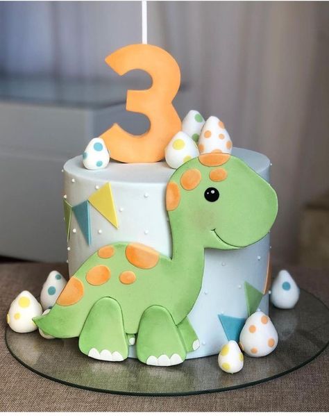 Dino Birthday Cake, Dinosaur Birthday Theme, Baby Boy Birthday Cake, Dinosaur Birthday Party Decorations, Dino Cake, Baby First Birthday Cake, Dinosaur Birthday Cakes, Dinosaur Themed Birthday Party, Dino Birthday Party