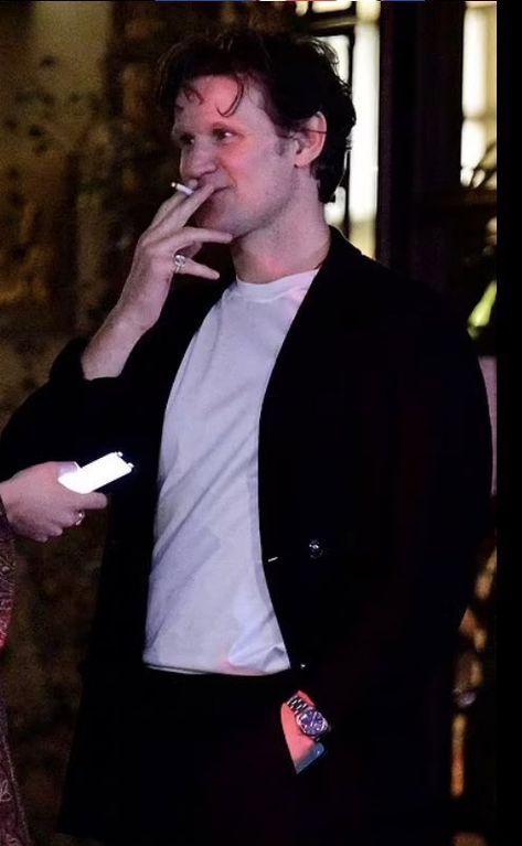 A Doctor a day/Matt Smith in LA at Madeo restaurant, March 2023 Matt Smith 2023, Matt Smith Boyfriend Material, Matt Smith Kiss, Matt Smith Aesthetic, Matthew Smith, Mr Smith, Matthew 3, Daemon Targaryen, Targaryen Aesthetic