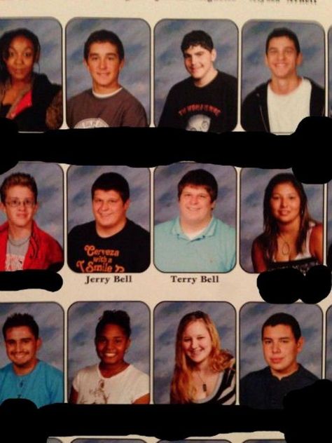 High School Kid Pretends to be His Identical Twin in Second Yearbook Picture - Neatorama Photo Yearbook, School Picture Day, Funny Yearbook, Funny School Pictures, Yearbook Pictures, High School Kids, School Picture, Yearbook Quotes, High School Yearbook