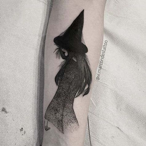 vi.marcondestattoo Pagan Tattoo, Wiccan Tattoos, Witch Tattoo, Spooky Tattoos, Gothic Tattoo, Spiritual Tattoos, Architecture Tattoo, Dark Tattoo, Halloween Tattoos