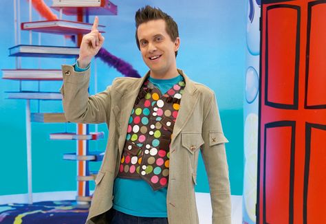 Win 1 of 10 Mister Maker Prize Packs Mister Maker, Old Kids Shows, 2000s Shows, Growing Up British, Collage Des Photos, Right In The Childhood, Childrens Tv, Olive Tan, Nostalgia Aesthetic