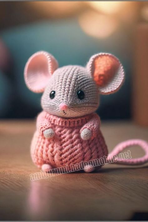 Amigurumi Chicken Free Pattern, Crocheted Mouse, Knitted Mouse, Hantverk Diy, Crochet Toys Free Patterns, Crocheted Patterns, Crochet Toys Free, Easy Crochet Animals, Fair Isles