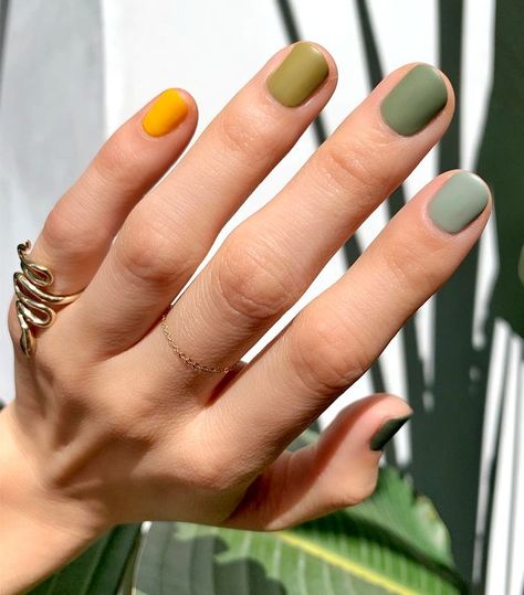 We found the 15 prettiest pastel nail colors for your next at-home manicure. Click here for the full story and our favorite polish formulas. Rainbow Manicure, Chic Manicure, Multicolored Nails, Beauty Rules, Skin Scrub, Nagellack Trends, Nail Polish Trends, Crazy Nails, Fashion Blogs