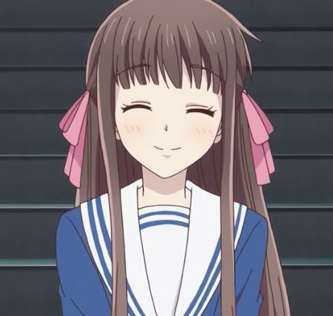 Anime Fruit, Honda Tohru, Fruit Basket Anime, Anime Pfp Icons, Tohru Honda, Fruits Basket Anime, Basket Anime, Fruit Baskets, Mbti Personality