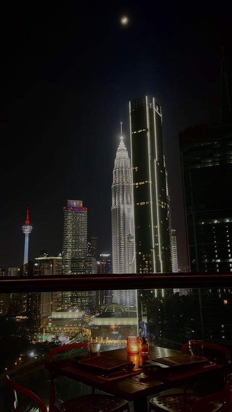 travel, southeast asia, city, kuala lumpur Kuala Lumpur City Night View, Kuala Lumpur Aesthetic Night, Kuala Lumpur Night View, Kuala Lumpur Malaysia Aesthetic, Malaysian Aesthetic, Penthouse Aesthetic, Kuala Lampur, Wallpaper City, 25 Birthday