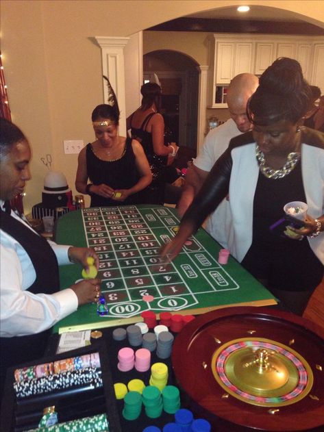 Roaring 20s party Gatsby Party Games, Harlem Nights Theme Party, Harlem Nights Theme, Harlem Nights Party, Prohibition Party, 1920's Party, New Years Eve Party Ideas, Speakeasy Party, Don Corleone