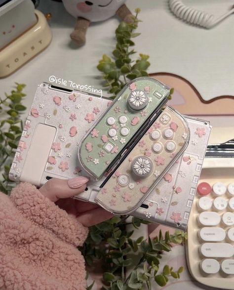 Nintendo Switch Case, Kawaii Games, Gamer Setup, Pink Sakura, Gamer Room Decor, Video Game Room Design, Nintendo Switch Accessories, Gaming Room Setup, Nintendo Switch Games