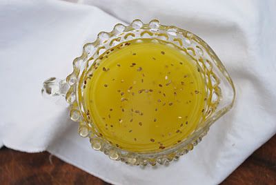 Lemon Chia Seed Dressing Lemon Salad Dressings, Anti Candida Diet, Seed Salad, Vegan Dressing, Chia Seed Recipes, Candida Diet, Food Swap, Veggie Salad, Agave Syrup