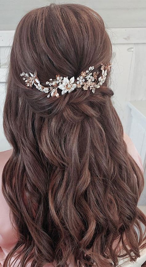 Loose Waves Wedding Hair Half Up, Wedding Loose Hairstyles, Hairstyles For Loose Hair, Soft Curls Wedding Hair Loose Waves, Long Hair Bridal Hairstyles Loose Waves, Tiara Hairstyles Wedding, Bridal Hair Loose Waves, Half Up Half Down Hair With Flowers, Loose Braided Half Up Half Down Hair