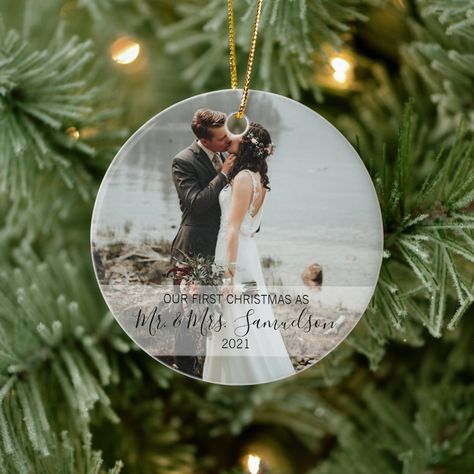 Wedding Christmas Ornaments, Christmas Holiday Photos, Married Ornament, First Christmas Married, Married Christmas, Ceramic Shop, Wedding Ornament, Christmas Photoshoot, Photo Ornaments